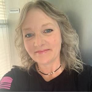 Meet your Posher, Tina